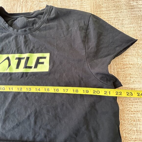 TLF Apparel Black Crop Short Sleeve T-Shirt Size Large - Picture 3 of 6